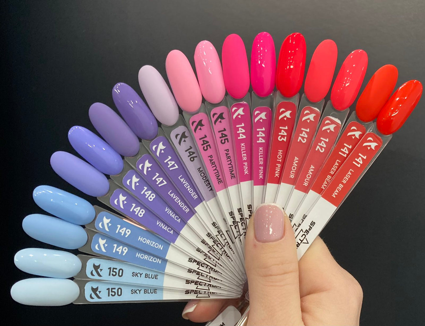 F.O.X Spectrum 14 мл з 121 по 160 відтінок ( палітра в подарунок )